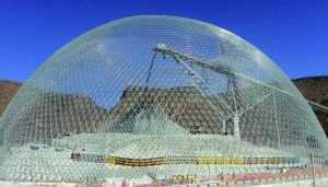 Приклад будівництва великого купольного сховища без зупинки роботи складу.