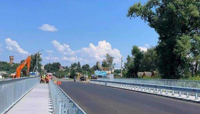 В Овруче отремонтировали мост через реку Норинь